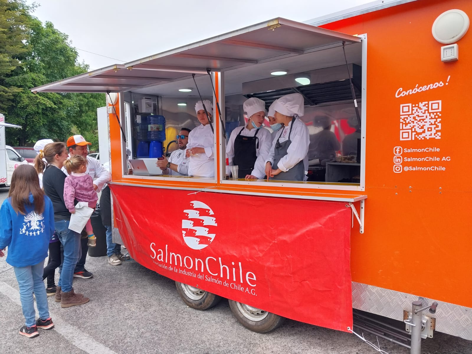SalmonChile Araucanía participó en actividades de recaudación de fondos para la Teletón 2022