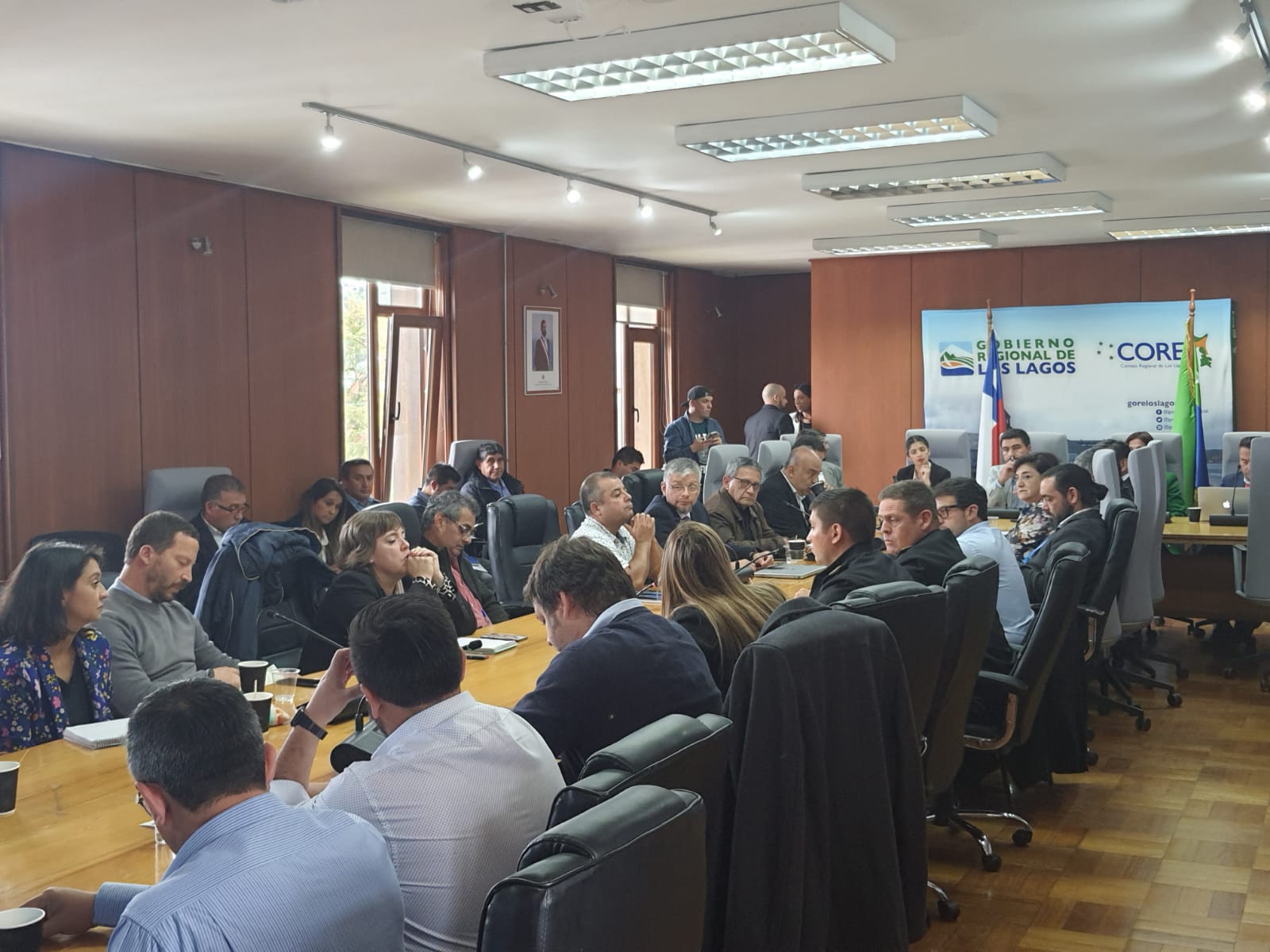 SalmonChile participa en mesa de trabajo para fortalecer la seguridad y las condiciones de los buzos de la salmonicultura