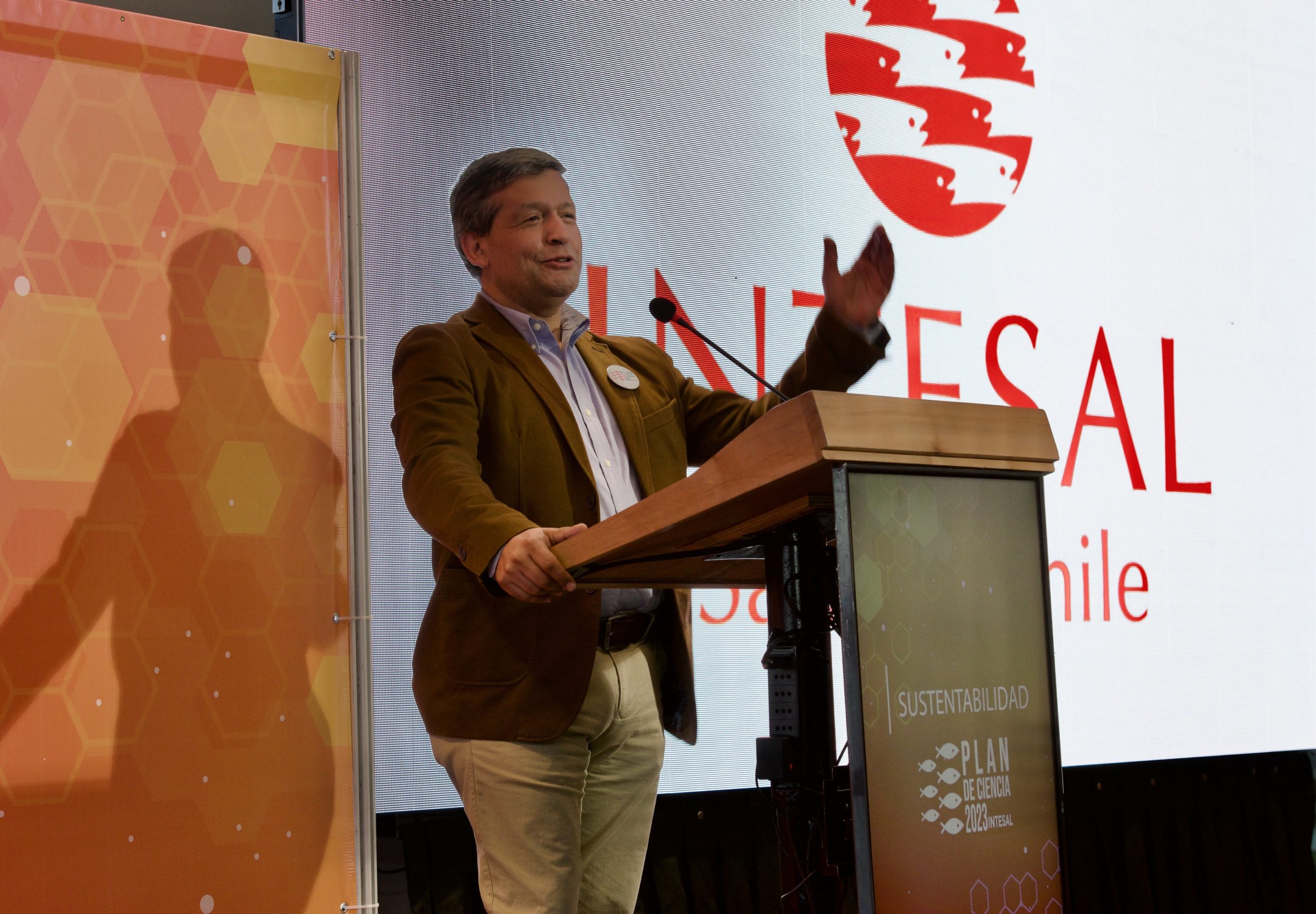 Instituto Tecnológico del Salmón presentó Plan de Ciencias para la Salmonicultura, que contribuirá a la sostenibilidad del sector para los próximos 5 años
