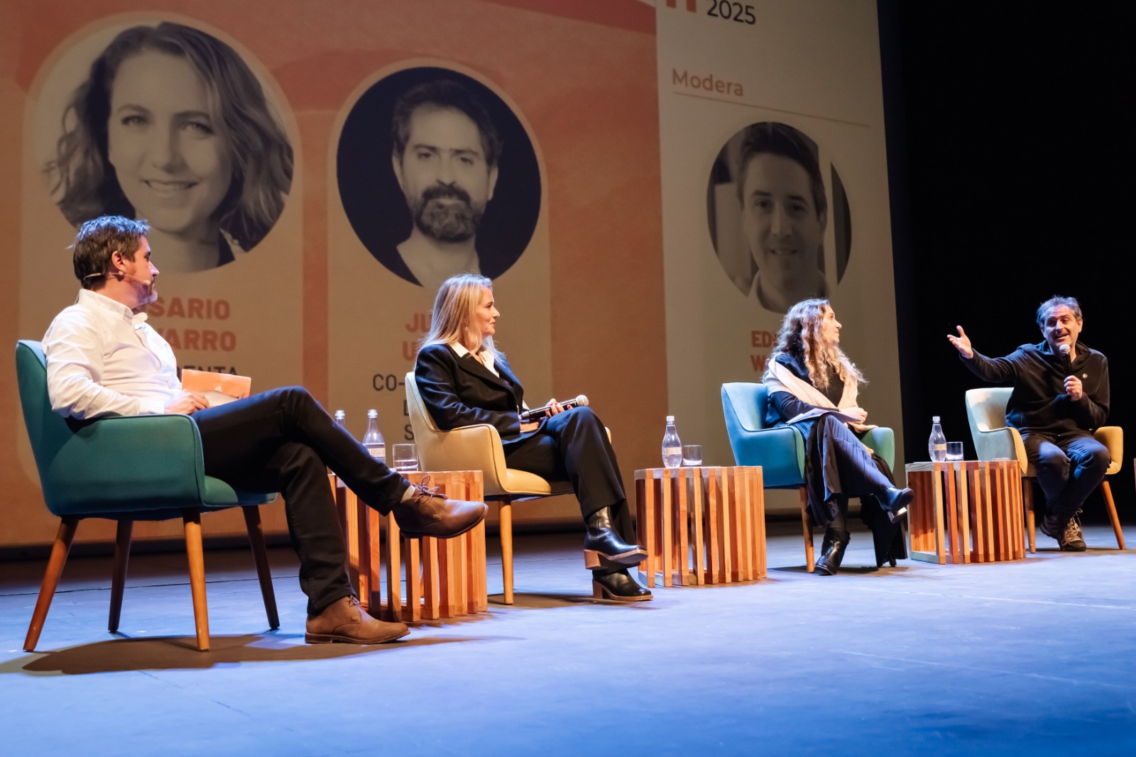 En Salmón Summit 2025:  Del salmón al silicio: Expertos proyectan el sur de Chile como próximo epicentro global de innovación