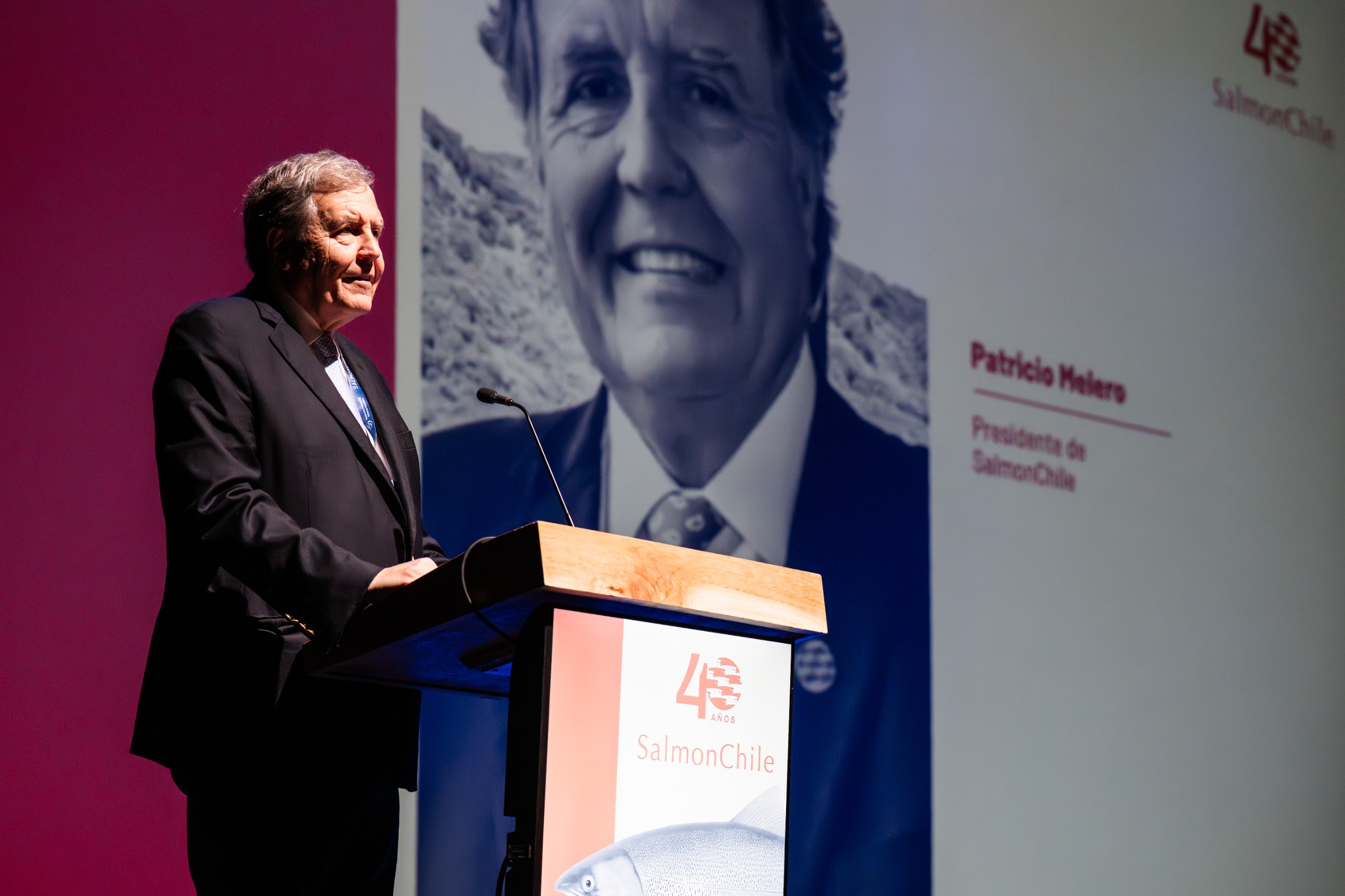 Con más de mil asistentes parte el SalmonChile Summit 2026, certezas para un desarrollo sostenible