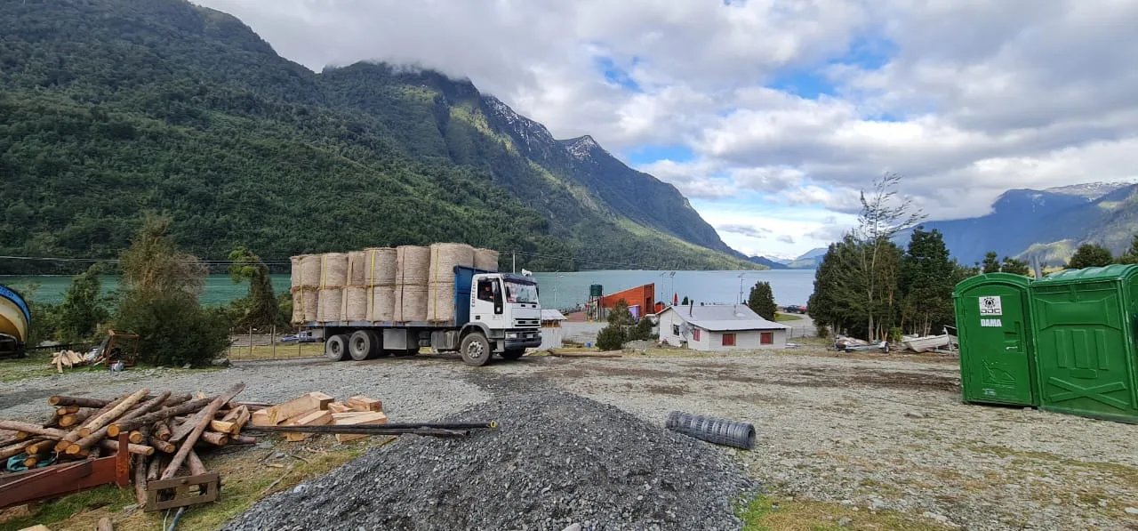 SalmonChile apoya a agricultores afectados por nevazones