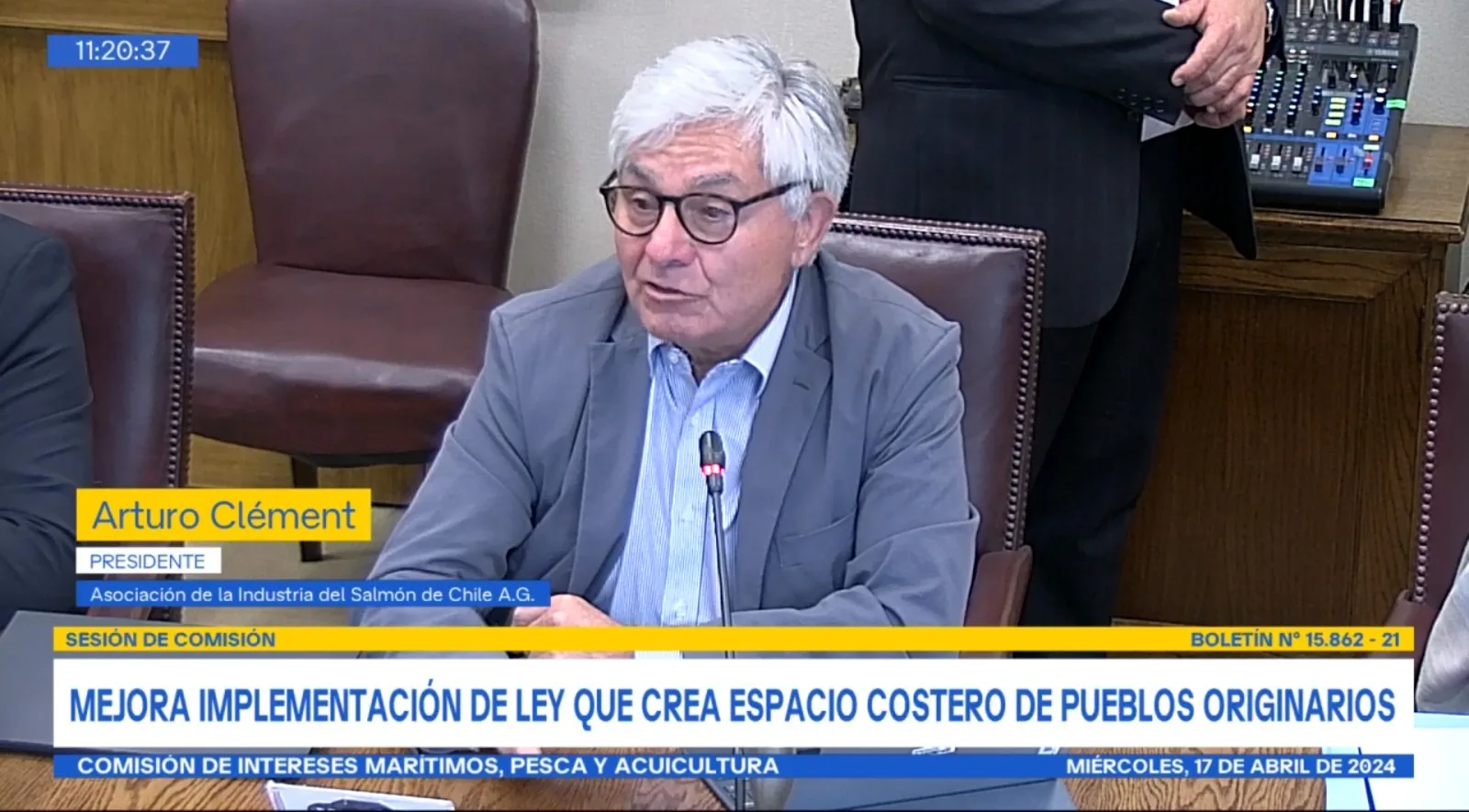 SalmonChile expone en el Senado acerca de proyecto de ley Lafkenche