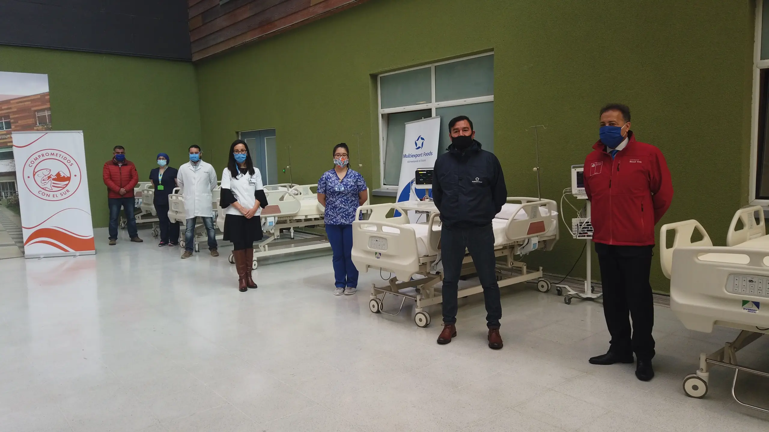 Industria del salmón dona 17 camas clínicas para reforzar atención UCI del Hospital de Aysén