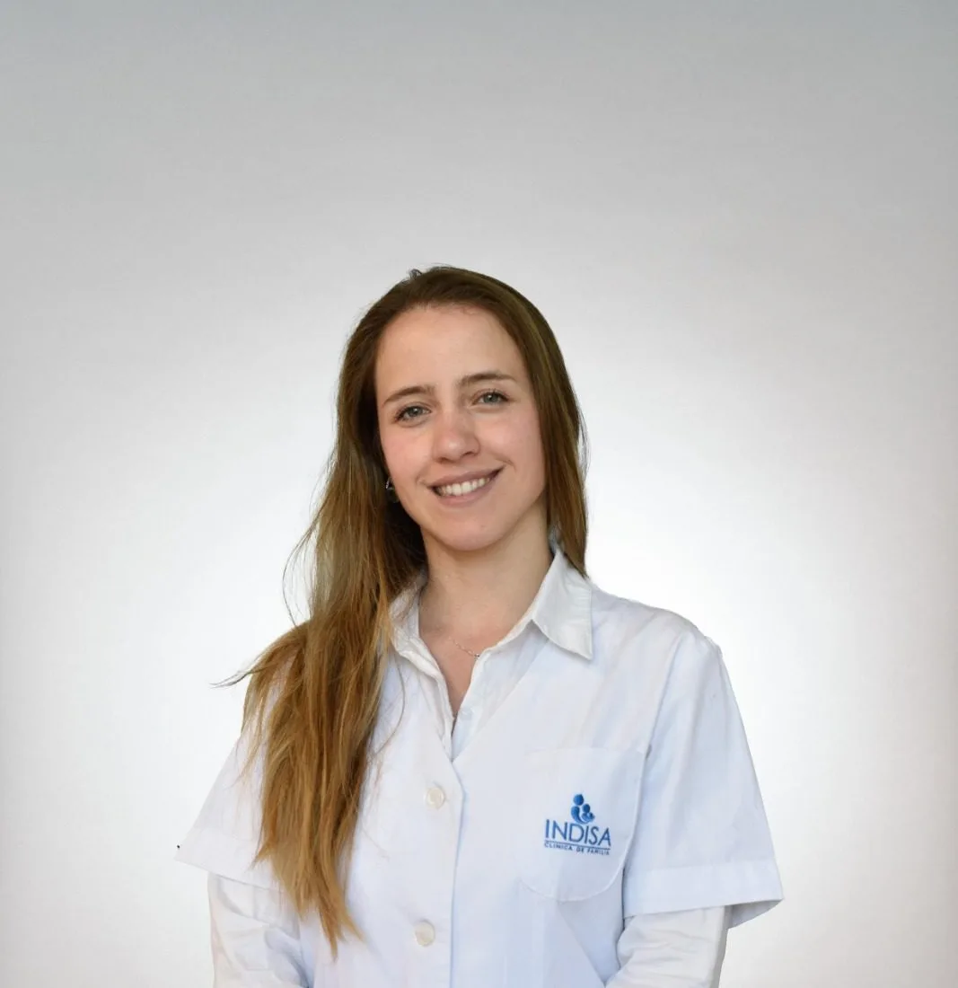 Valentina Busch, nutricionista pediátrica Clínica INDISA: “El salmón es una buena fuente de proteínas y Omega 3, necesario para un buen desarrollo del sistema nervioso”