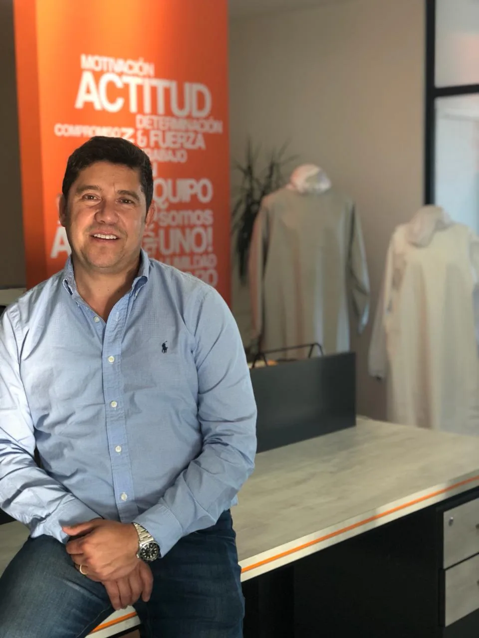 La historia del emprendedor que permite ahorrar 300 toneladas de plástico a los salmoneros