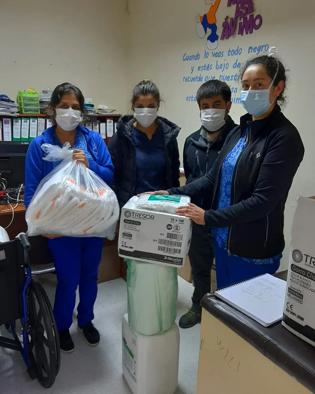 Fondo solidario de la industria salmonera irá en apoyo a hospitales y centros de salud de la zona sur