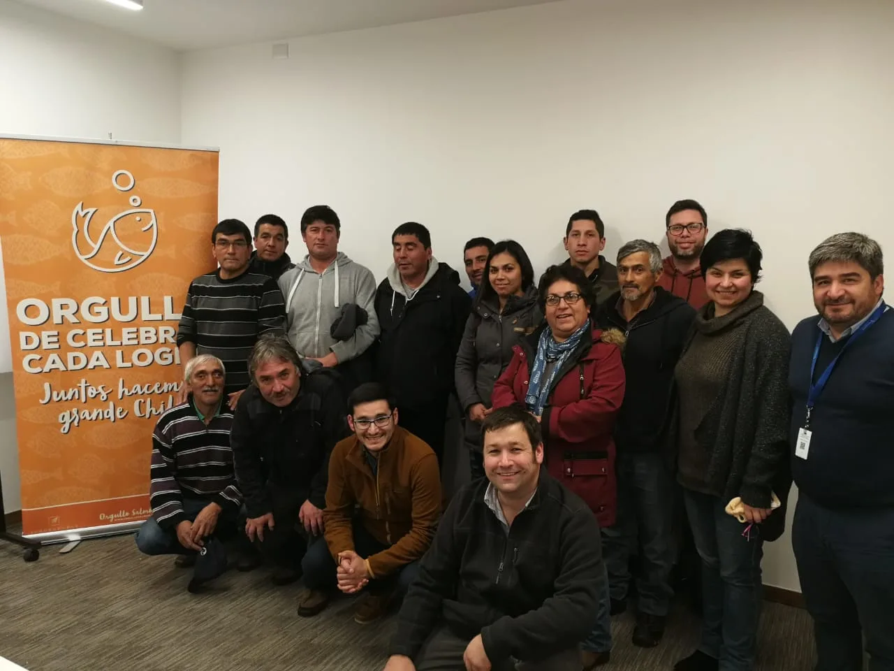 Catorce pescadores artesanales de Caleta Anahuac visitan Planta de Proceso de Ventisqueros