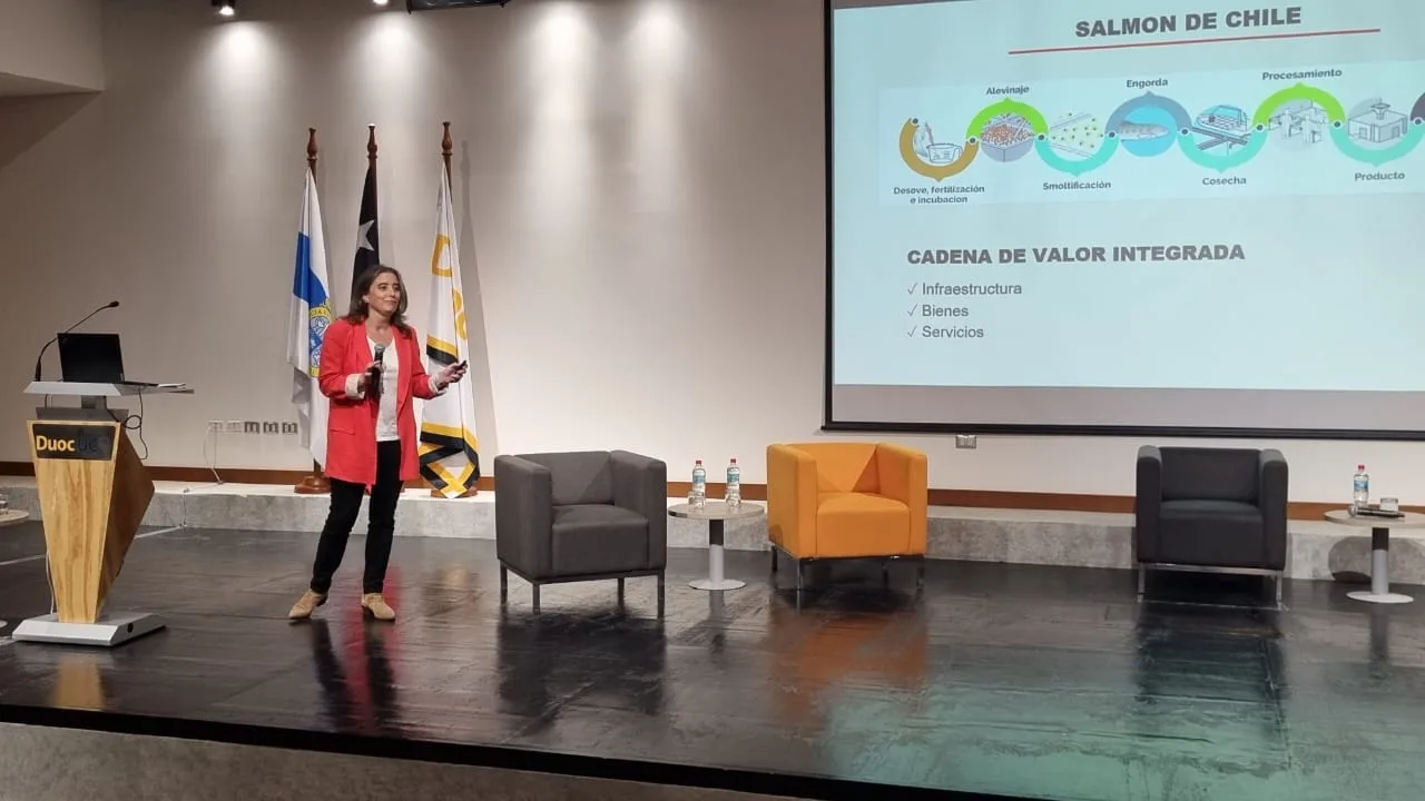 SalmonChile expuso avances del sector en materia de género en Encuentro de Mujeres en Tecnología e Innovación en Puerto Montt